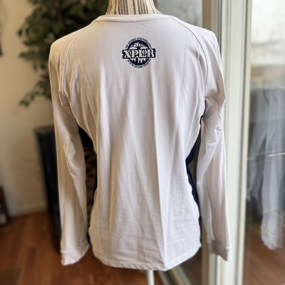 Fullsand UPF 50+ Sun Protection Top - Picture 5 of 13